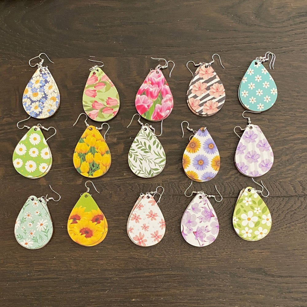 Set of Spring Flower Earrings-15 in bundle.
